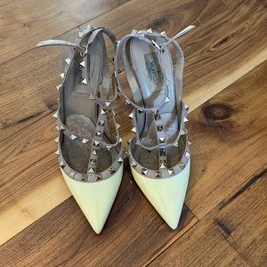 Valentino rockstud caged heel-100mm heel height- women’s 39